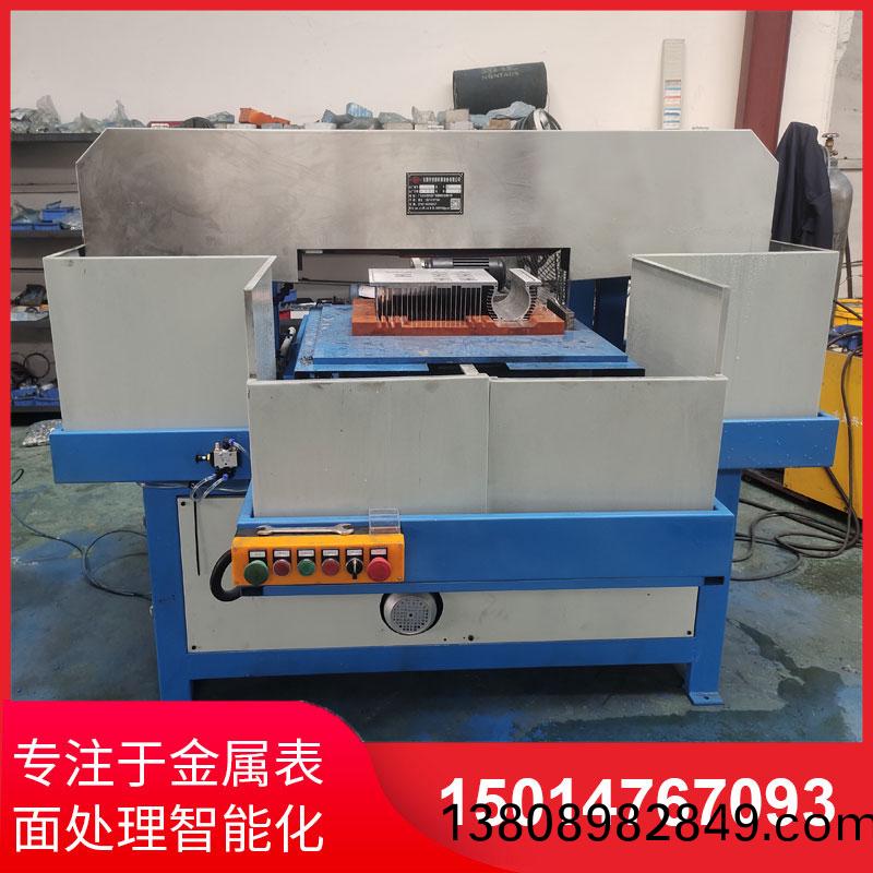 鋁(lv)材(cai)直紋拉絲機生産供(gong)應(ying)